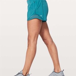 Lululemon Hotty Hot Short II *Long 4" Pacific Teal